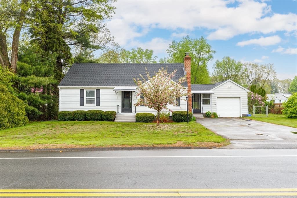 419 Chestnut photo 2
