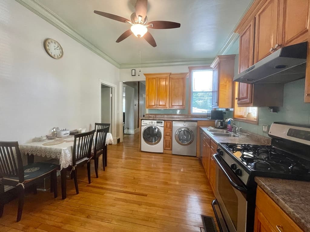 52 Barrett St photo 2