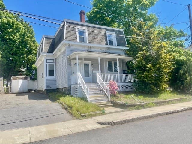52 Barrett St