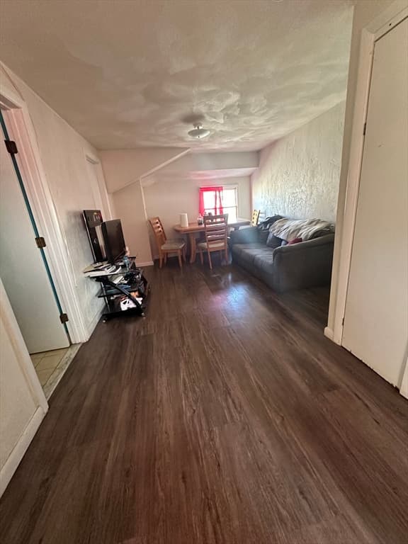 15 Alice Street photo 3