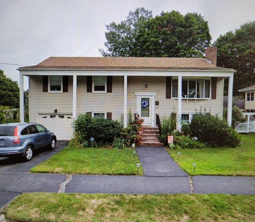 39 Riverside Drive photo 2