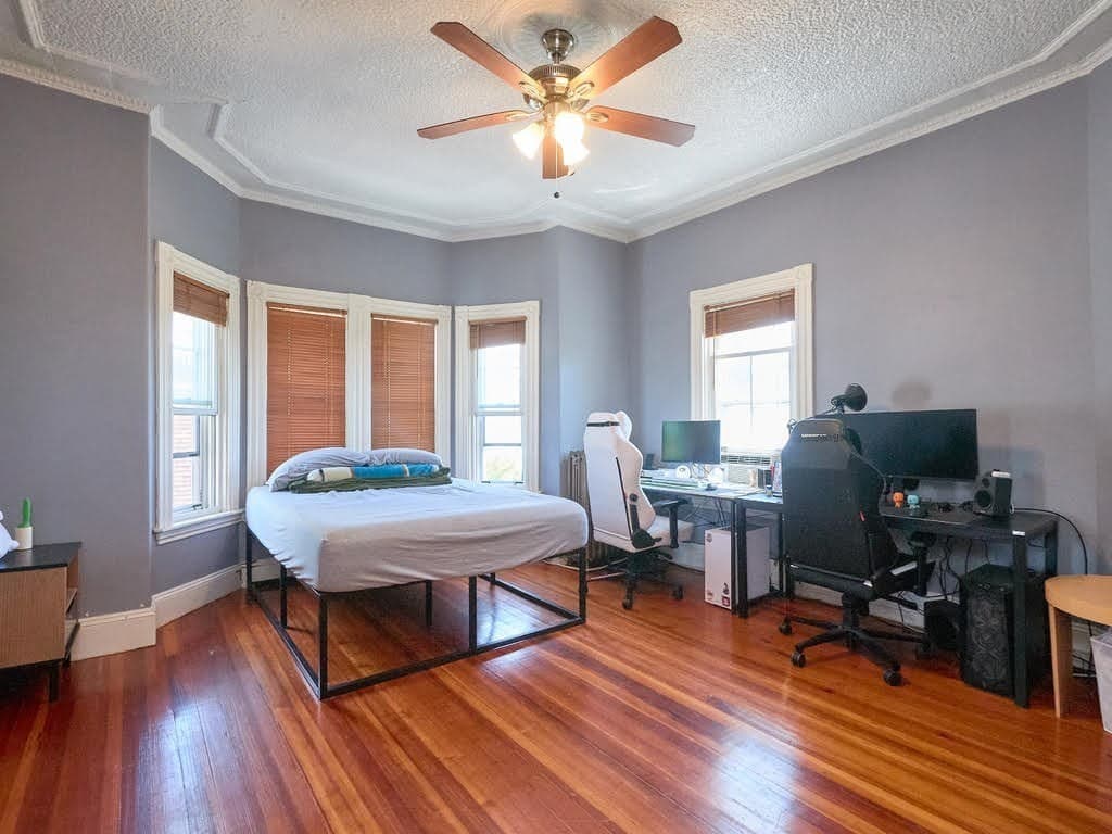 167 Leyden Street #3 photo 5