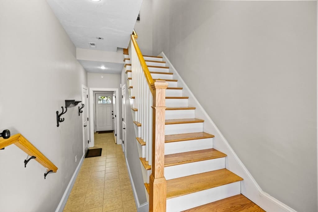 9 Park St #3 photo 4