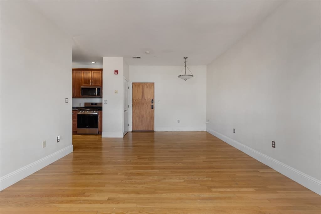119 Dorchester #9 photo 3