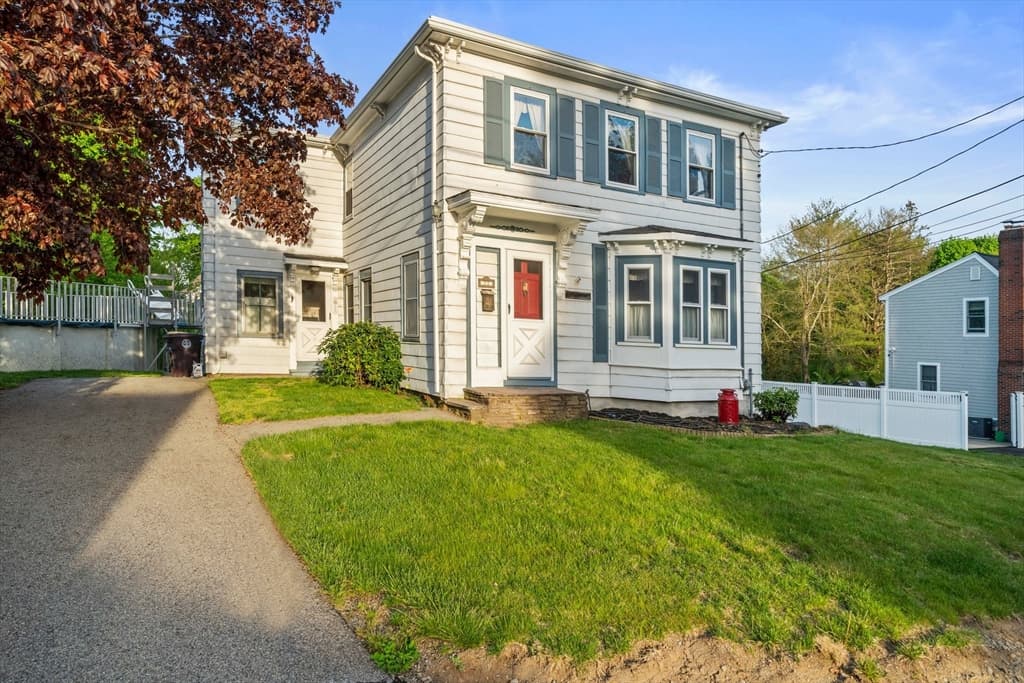 55 Grant St