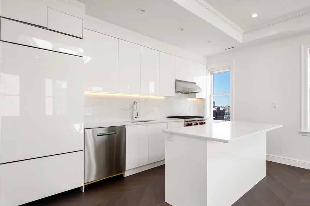 112 Myrtle #PH1 photo 3