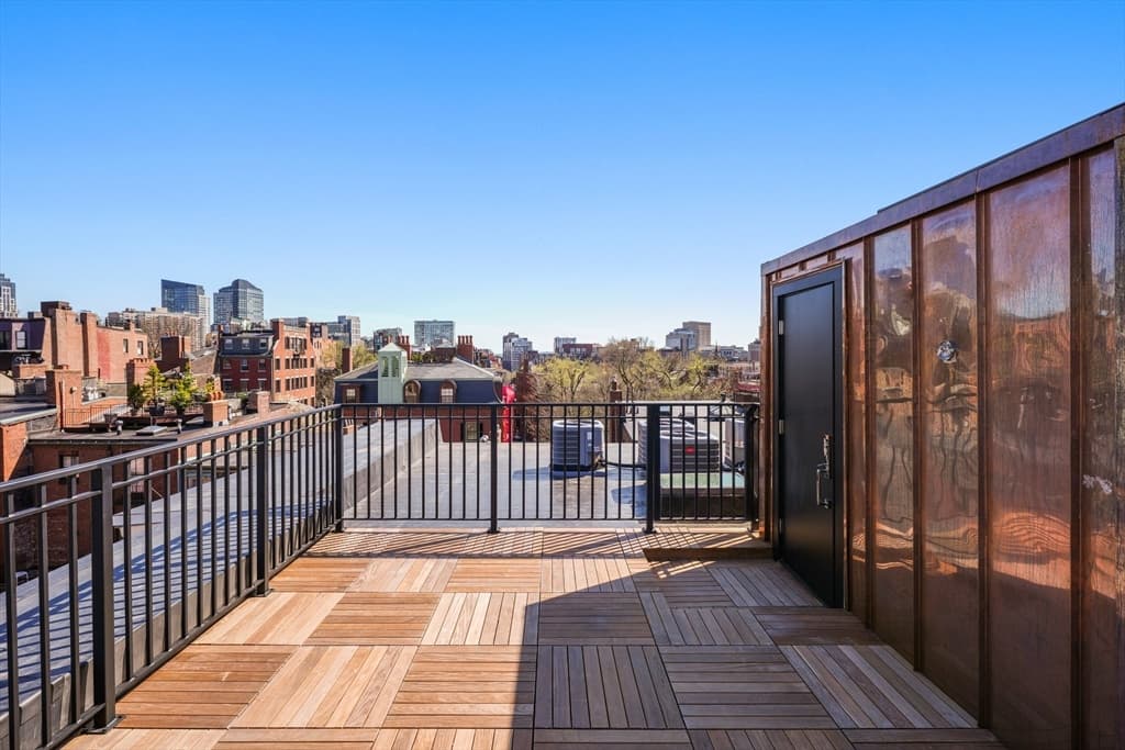 112 Myrtle #PH1 photo 4