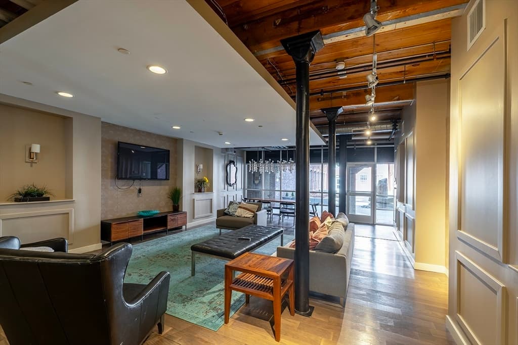 130 John Street #342 photo 2