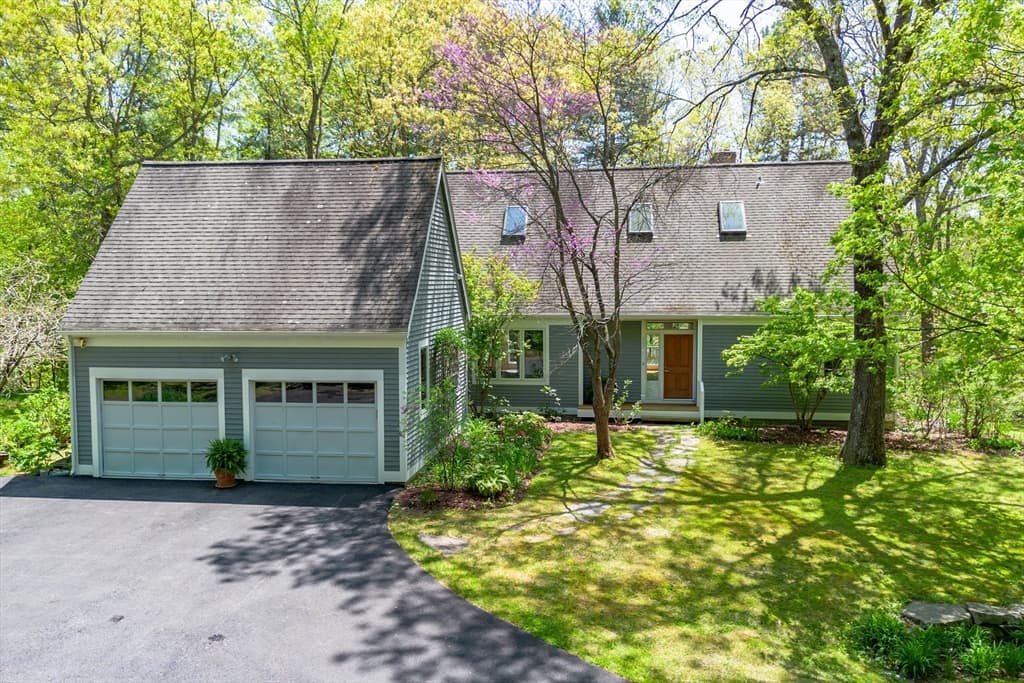 207 Indian Hill Road