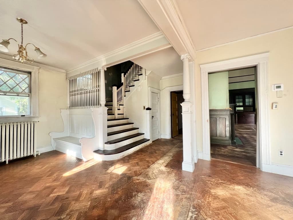 106 Gardner Street photo 4