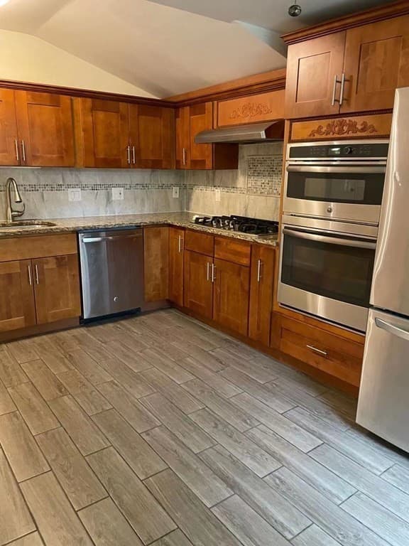 21 Tremont St #21 photo 3