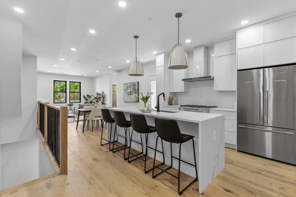 130 Cushing Street #2