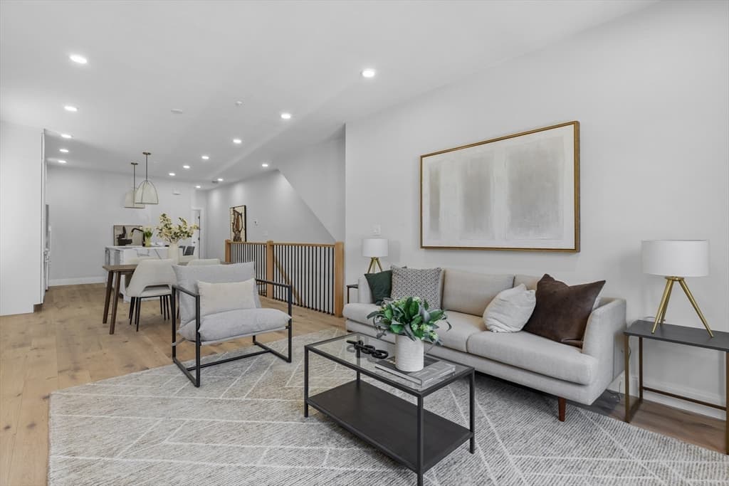 130 Cushing Street #2 photo 4