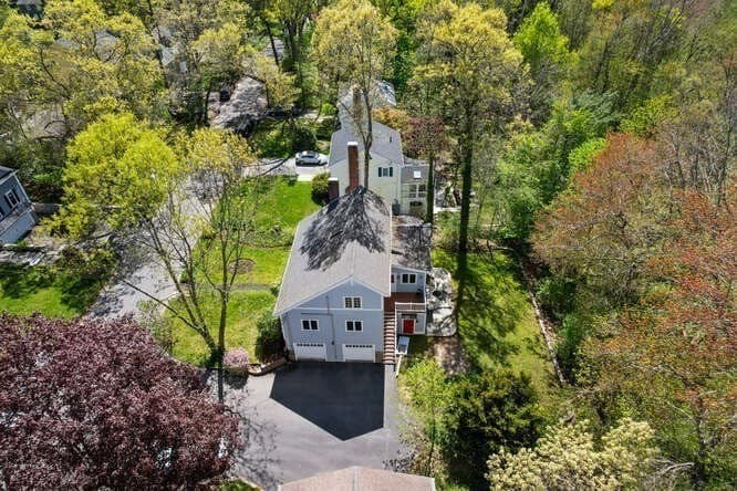 43 Freemont St photo 2