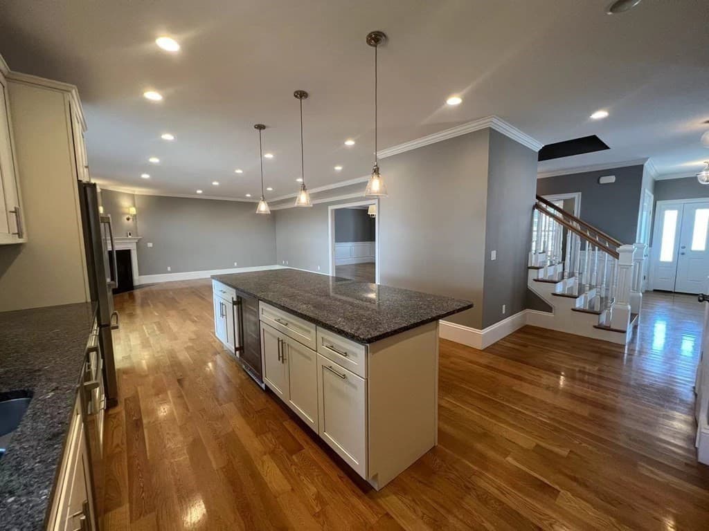 241 Elliot St #2