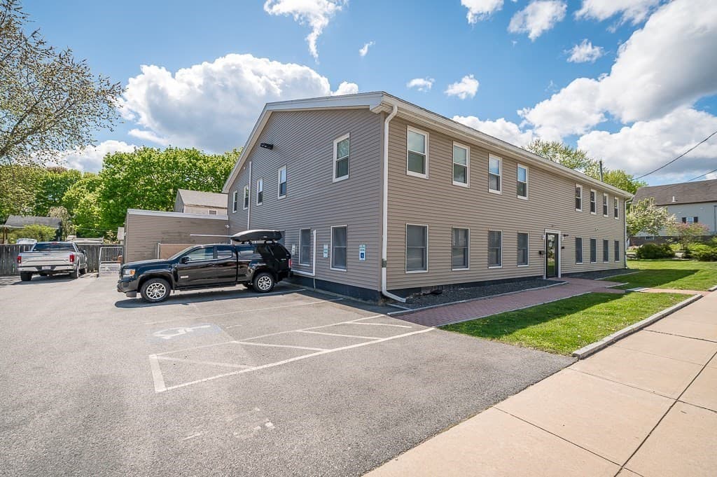 20 Broadway Ave #101 & 102 photo 2
