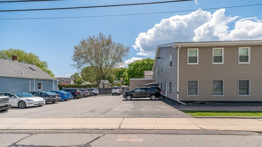 20 Broadway Ave #101 & 102 photo 3