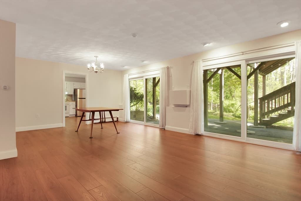 90 Farrwood Ave #1 photo 5