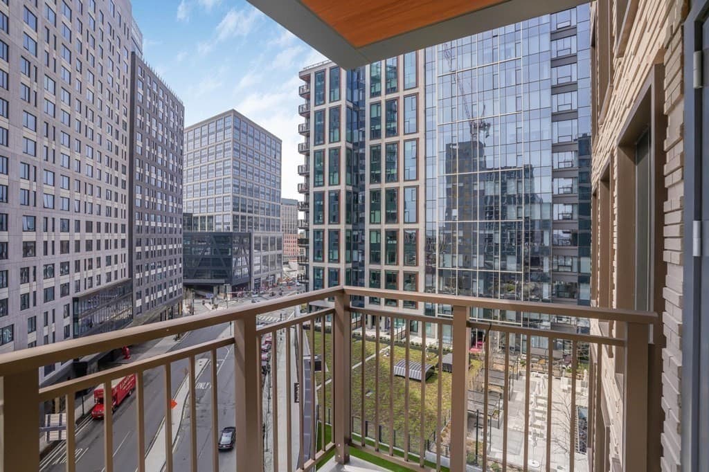 135 Seaport Blvd #920