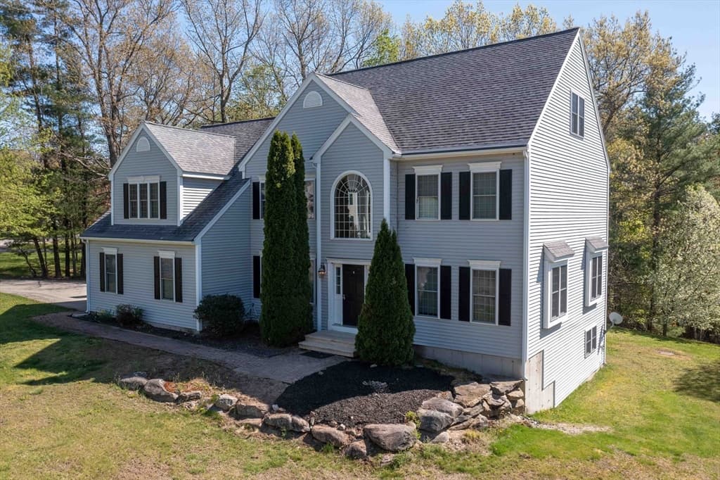 37 Stillwater Heights Dr photo 2