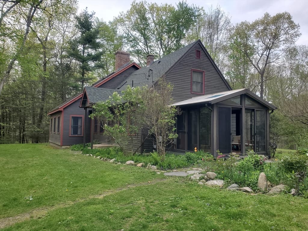 11 Amherst Rd