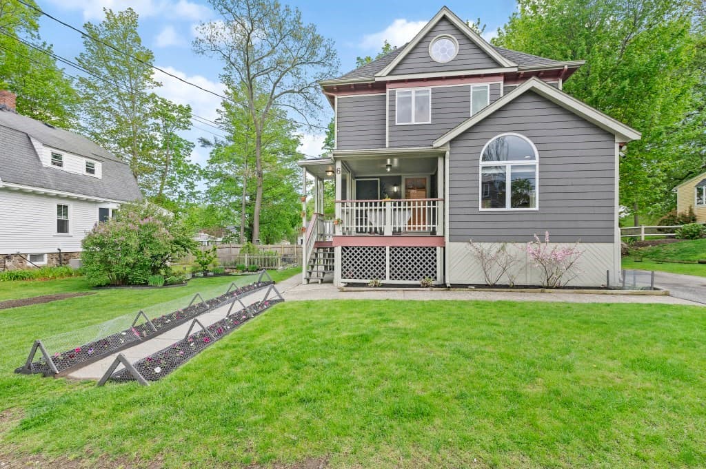 6 Highland Ave.