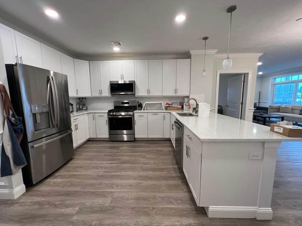 320 Middlesex Ave #B201 photo 3