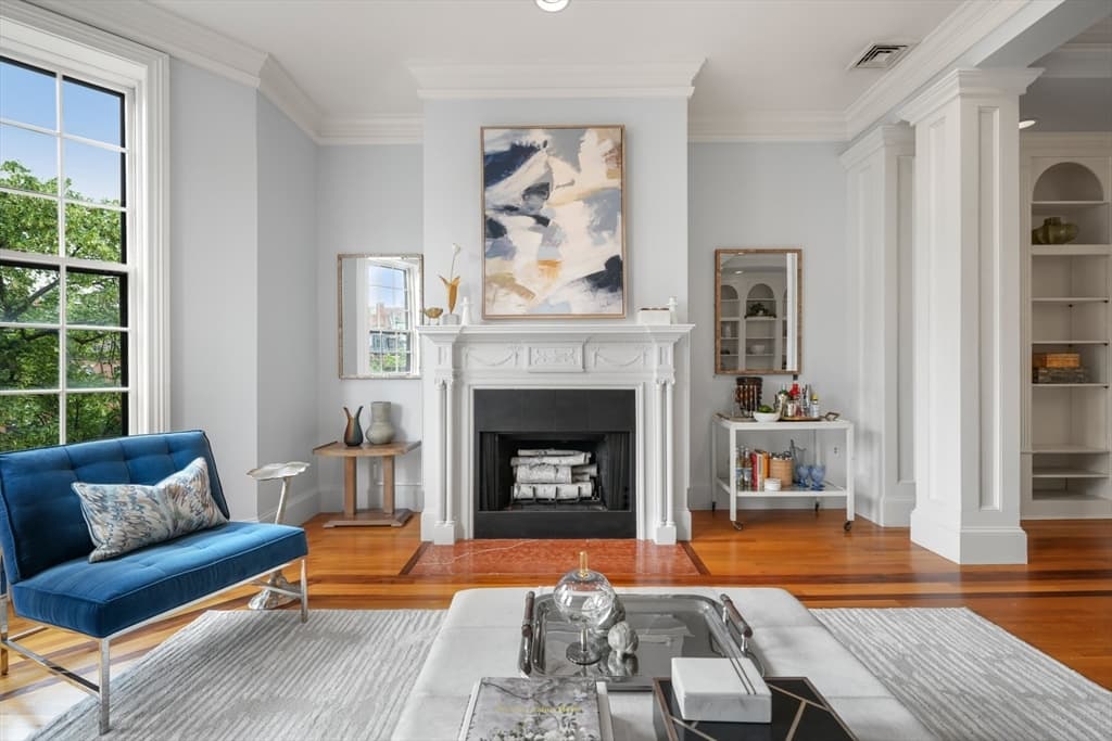 110 Marlborough St #3 photo 4