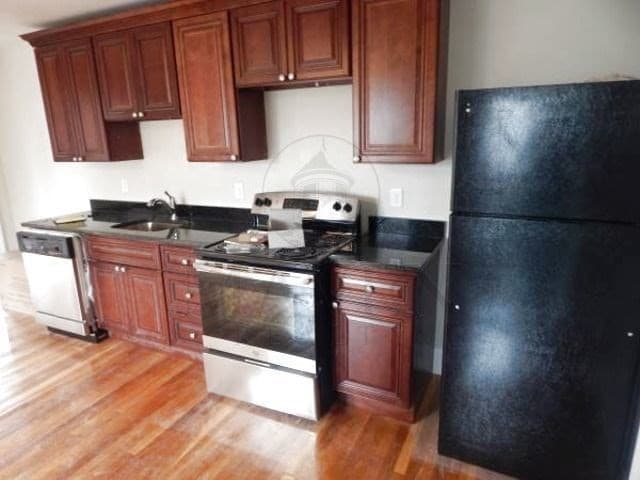 131 Orchard St #25