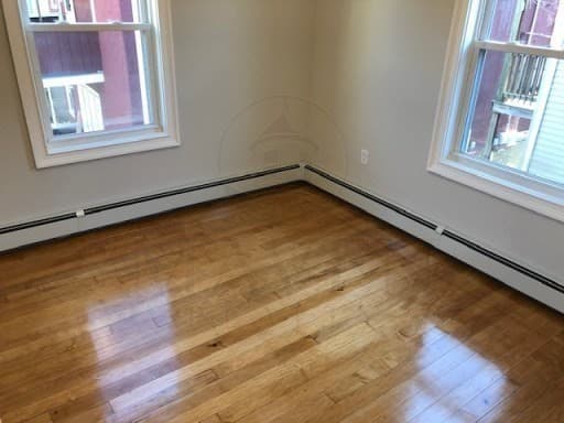 26 Harold St #2 photo 2