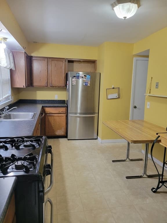 2220 Pendleton Ave #6227 B photo 4