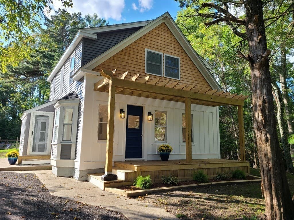 182 Braley Rd