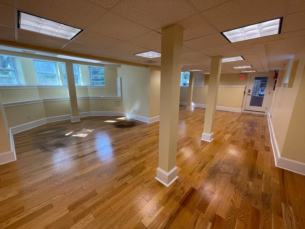206 Holland St #E photo 5