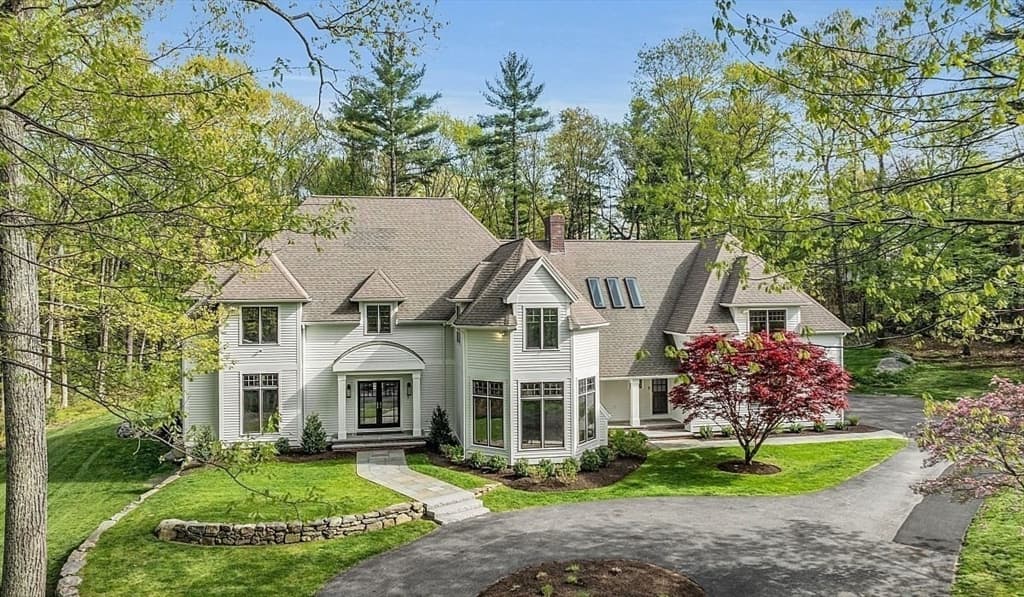 14 Stratford Way