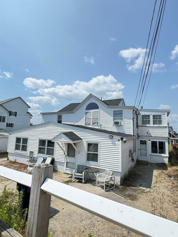 76 Atlantic Ave photo 4