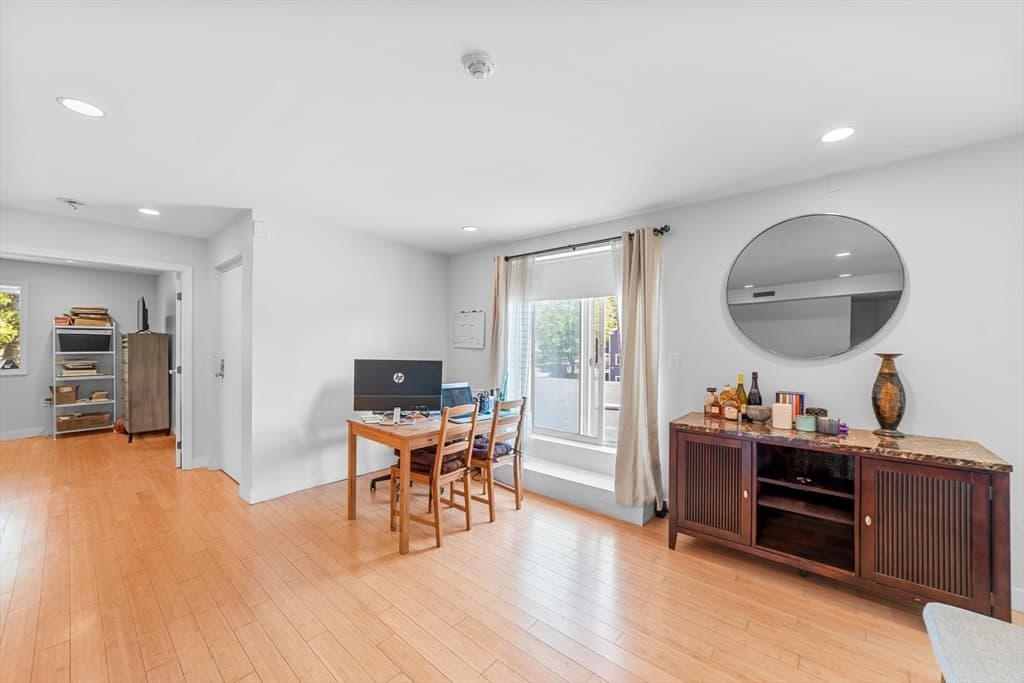 211 West Street #10A photo 5