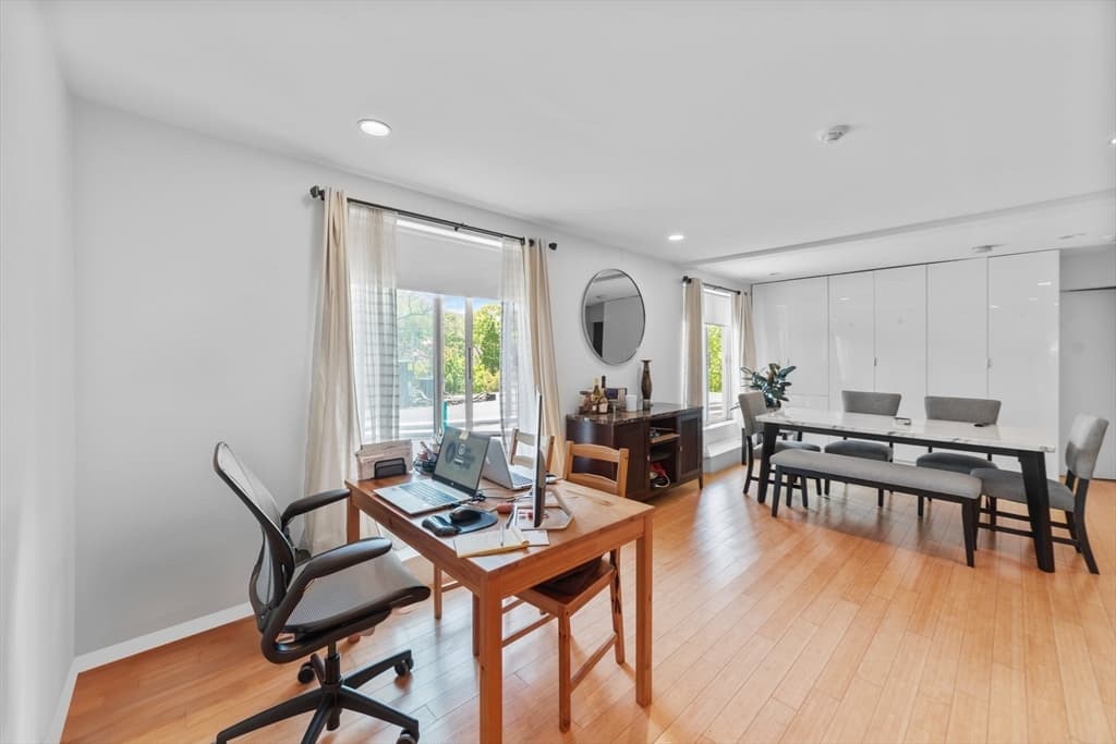 211 West Street #10A photo 4