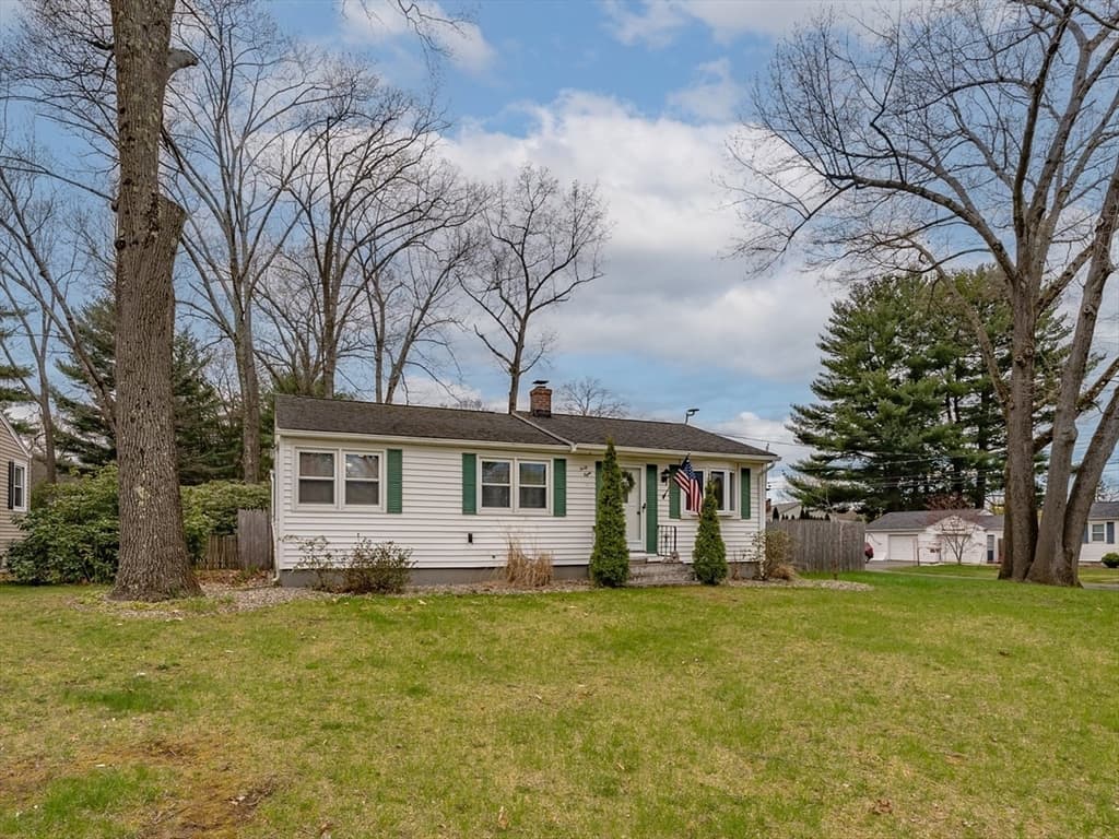 48 Larchly Ave photo 2