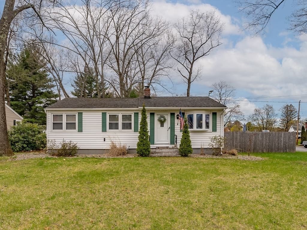 48 Larchly Ave