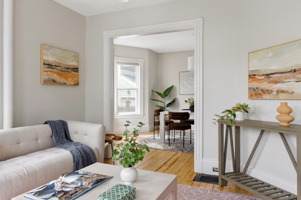 4 Virginia St photo 2