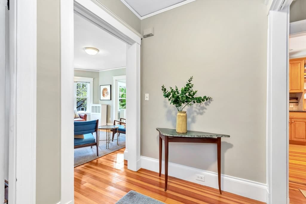 35 Pemberton Street #4 photo 5