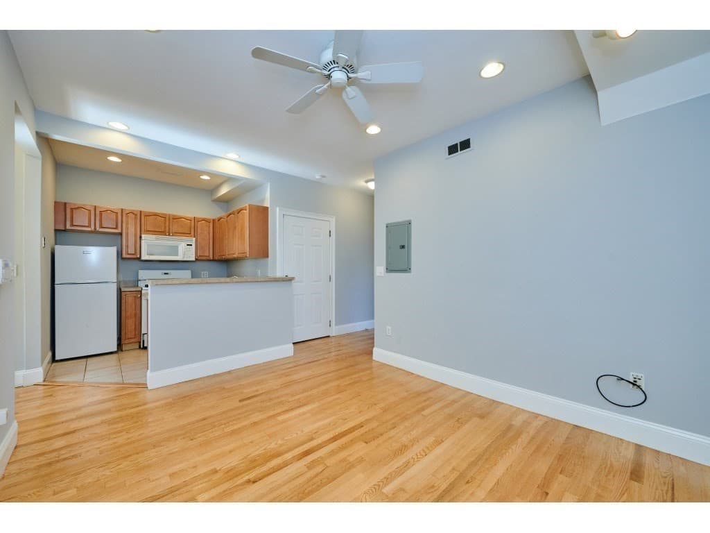 12 Humboldt Place #1 photo 4