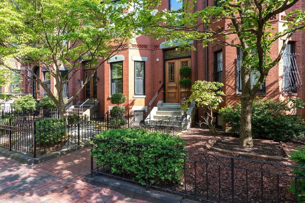 340 Marlborough St #340 photo 3