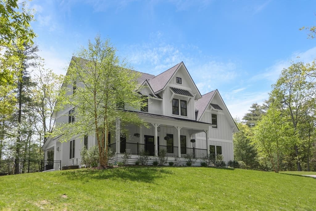 8 Rockwood Road