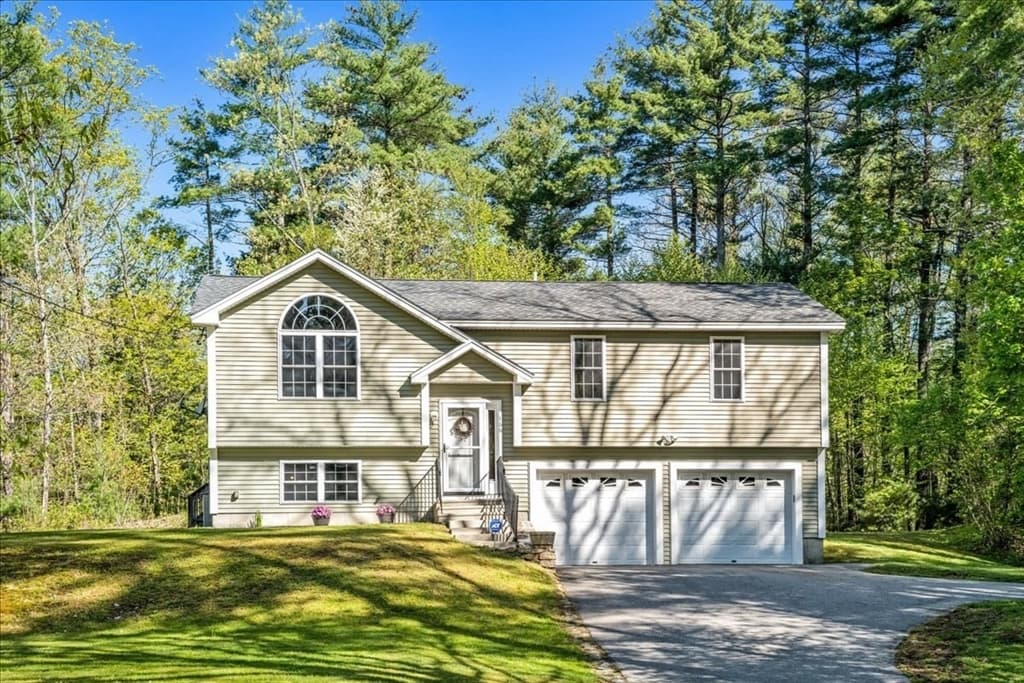166 Berry Corner Rd