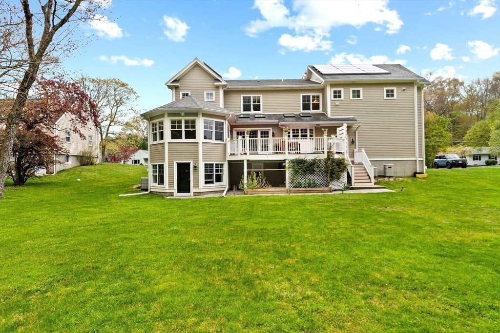 43 Cedar Hill Rd photo 2