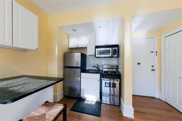 511 Beacon Street #12 photo 3