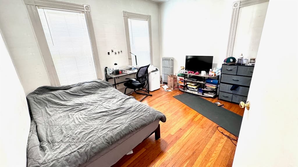 74 Antwerp St #1 photo 3