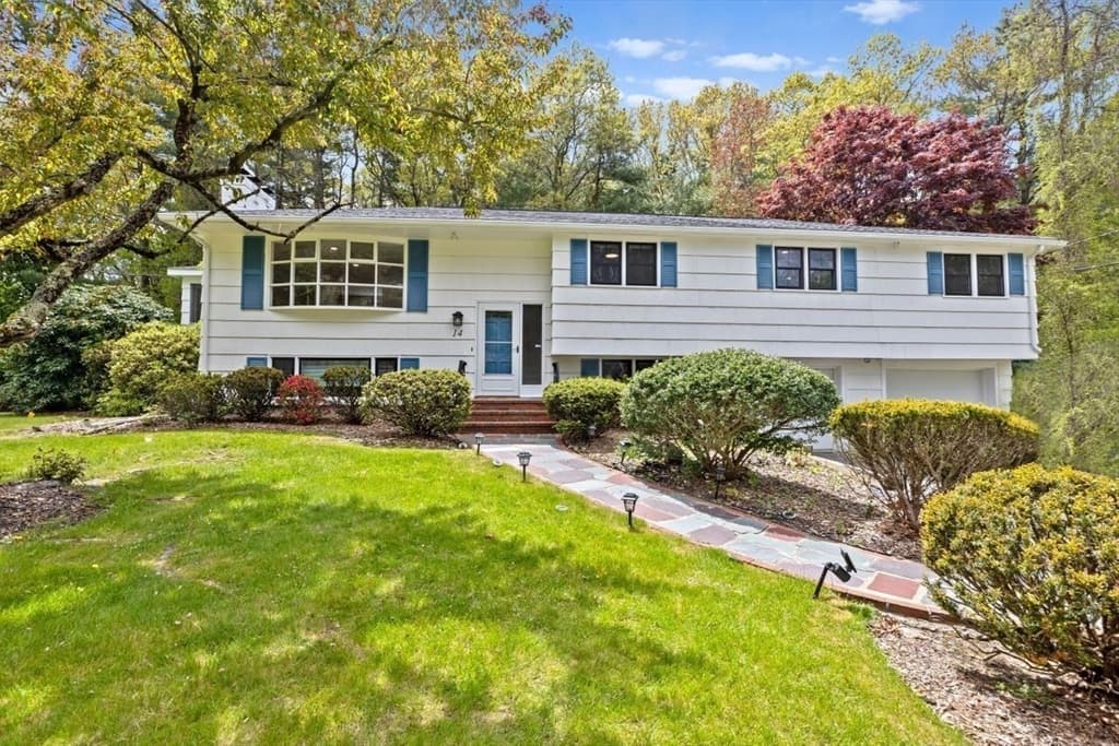 14 Livingston Rd photo 3