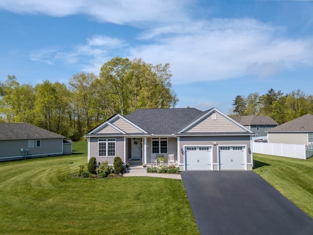 37 Hickory Hl photo 2
